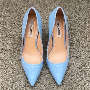 *MOVING* Steve Madden Pumps